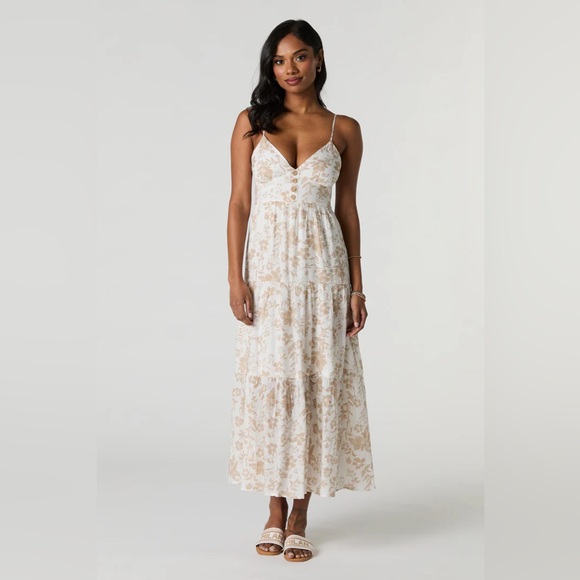 Sienna Sky Dresses & Skirts - Sienna Sky floral print maxi dress